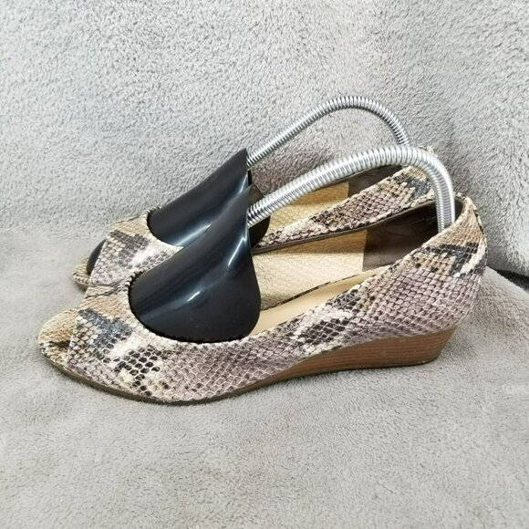 Cole Haan Shoes Womens 8.5 Brown Snake Skin Print Peep Toe Wedge - Picture 1 of 13